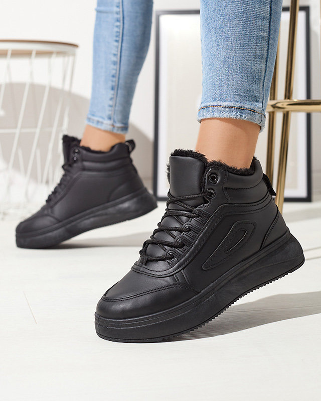 Čierna dámska zateplená športová obuv Saducy- Obuv