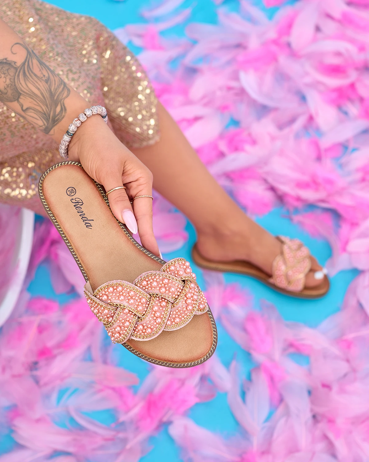 Ružové dámske papuče s korálkami a perličkami Cetera - Obuv