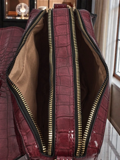 Ženska torbica Cassandra bordo ekološka usnjena