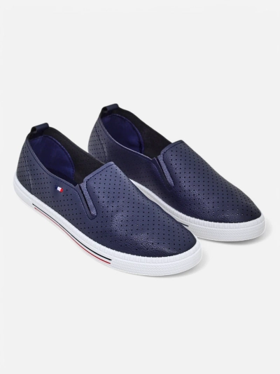 Royalfashion Dámske perforované slip-on topánky Vielles