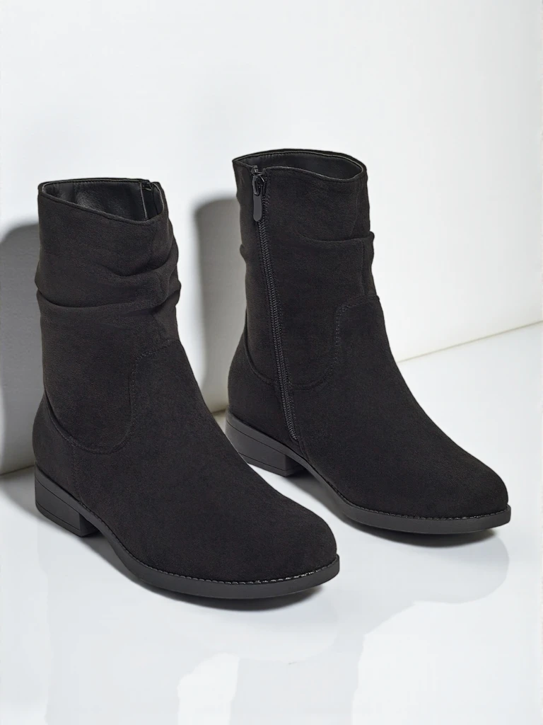 Visoki ženski gležnarji iz eko semiša Norvia