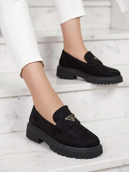 Elegantni ženski čevlji Nera iz ekološkega usnja