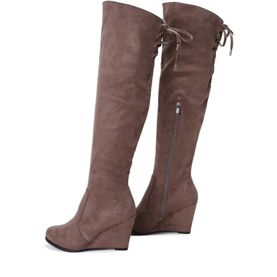 Brązowe kozaki na koturnie Aileen - Obuwie