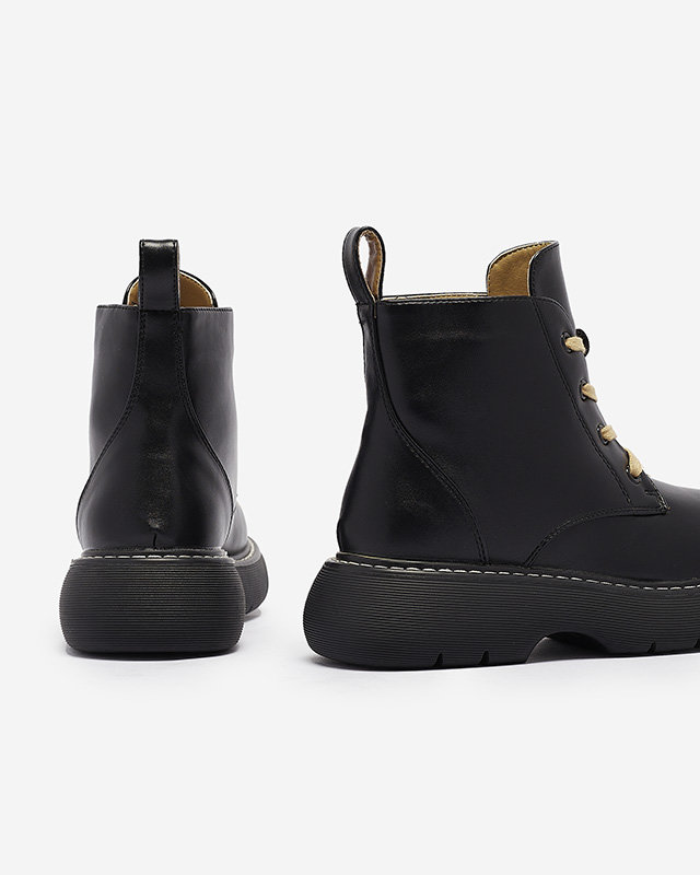 Čierne dámske čižmy z ekokože so žltými šnúrkami Getysa - Obuv