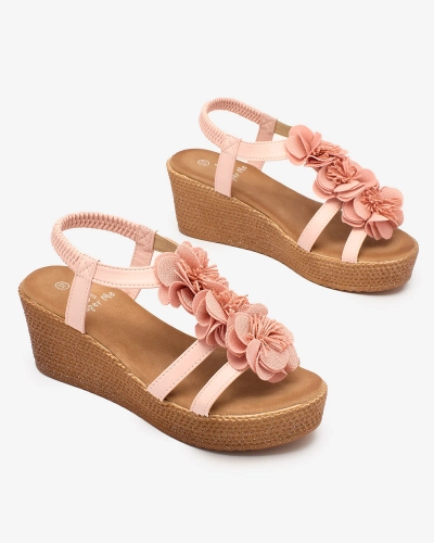 Royalfashion Svetloružové dámske sandále Sareti flower