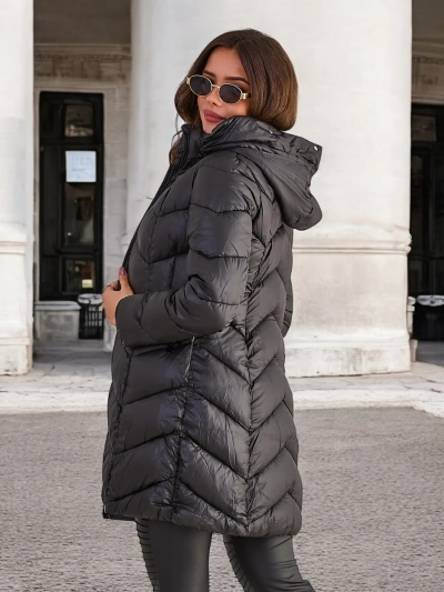 Royalfashion Dámska zimná bunda so štrbinami