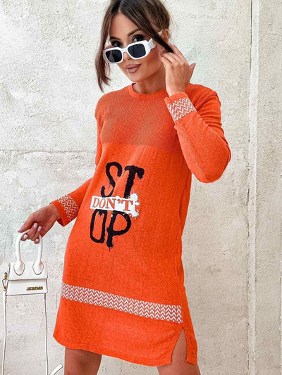 Royalfashion Svetloružové dámske svetrové šaty