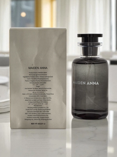 Maiden Anna - Šarmanten Parfum Z Akordi Agarja