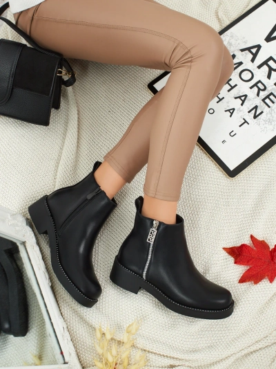 Ženski gležnarji iz eko usnja Belvani