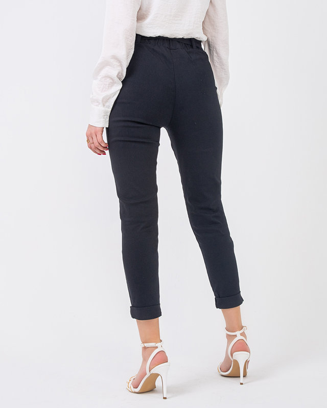 Dámske látkové nohavice s vysokým pásom čiernej farby - Oblečenie