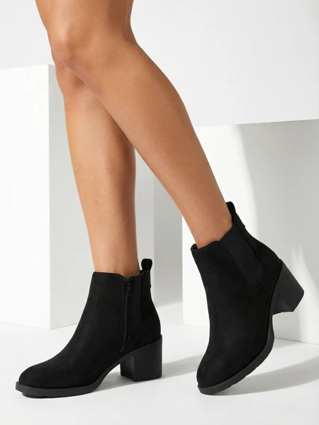 Ženski gležnarji Aurora Črni Usnjeni Elegantni za Jesen