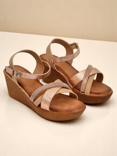 Royalfashion Dámske wedge sandále s kamienkami a trblietaním Glittera