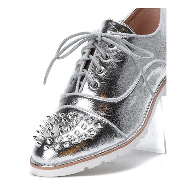 Stříbrné boty z koženky s ozdobnými cvočky Amie - Footwear 1