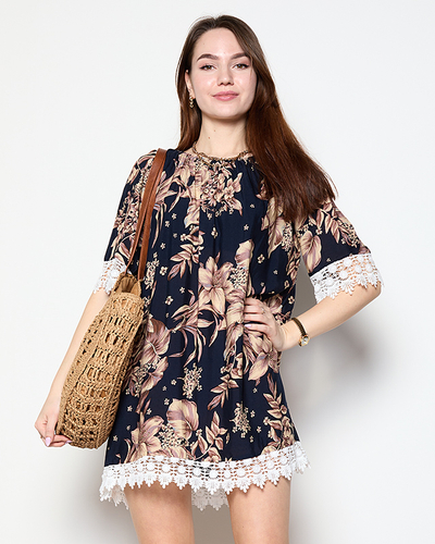 Dámska tmavomodrá blúzka s kvetmi PLUS VEĽKOSŤ - Oblečenie