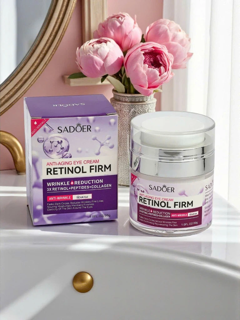 Sadoer Anti Wrinkle Retinol Firm Cremo Vesta - krema za predel okoli oči 30g