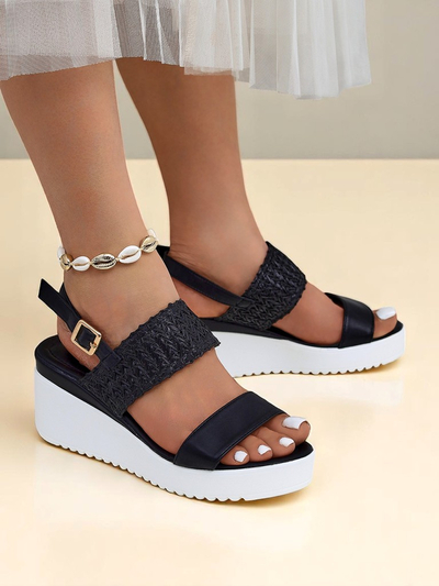 Sandali s polno peto Royalfashion Cassia Nero – udobje in stil za poletje