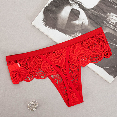 Dámske červené čipkované tangá - Spodná bielizeň