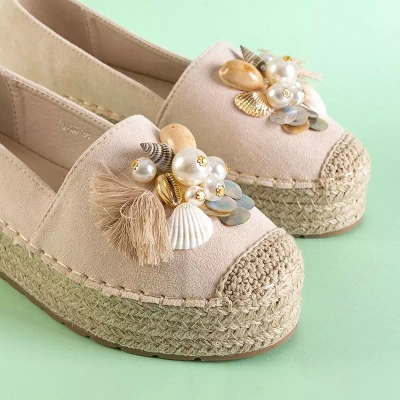 OUTLET Dámske béžové espadrilky s ozdobami Ainura - Topánky