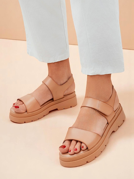 Royalfashion Dámske sandále s hrubšou podrážkou Otvanna