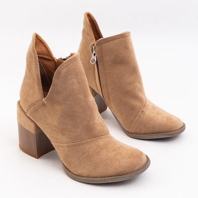 Dámske členkové čižmy béžovej farby s výrezmi Cituris - Obuv