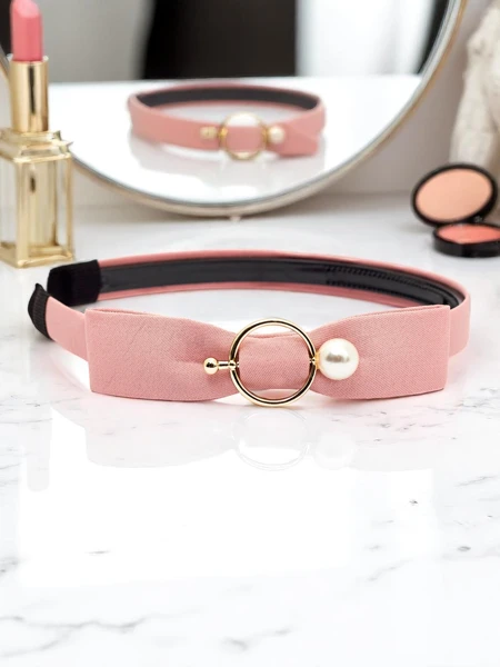 Royalfashion Čelenka s mašľou a brošňou Mašličkový prívesok