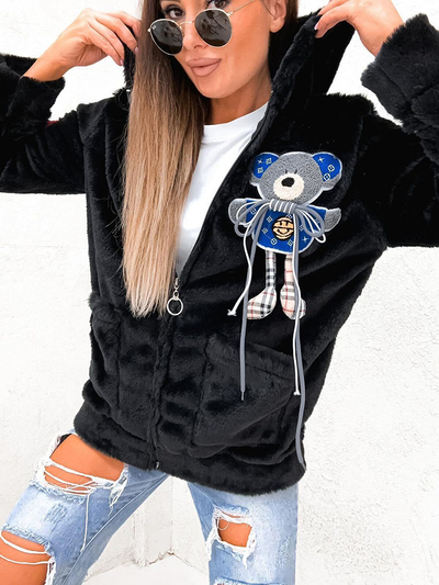 Royalfashion Čierny fleece s modrým ozdobným medvedíkom