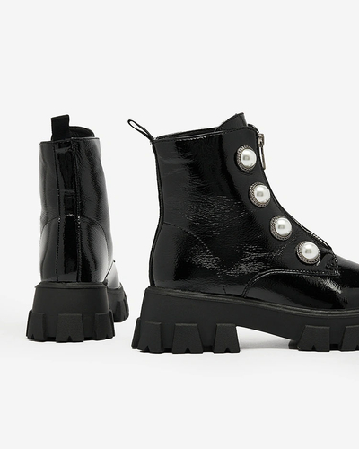 Royalfashion Čierne dámske lakované perlové čižmy Asiciu