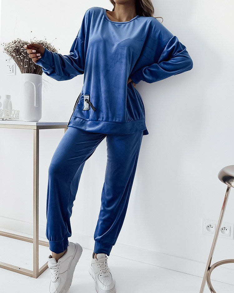 Royalfashion Modrá velúrová dámska tepláková súprava