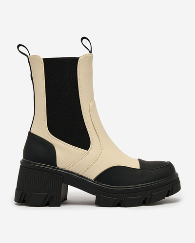 Royalfashion Dámske matné béžové čižmy Bevta na plochom podpätku