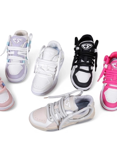 Športové tenisky Royalfashion pre ženy s dekoratívnymi šnúrkami Clesiv