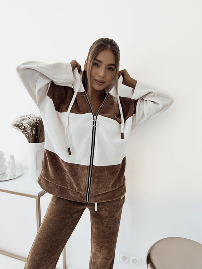 Royalfashion Dámska hnedá pruhovaná športová súprava