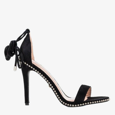 OUTLET Čierne viazané sandále na vyššom opätku Taya - Shoes