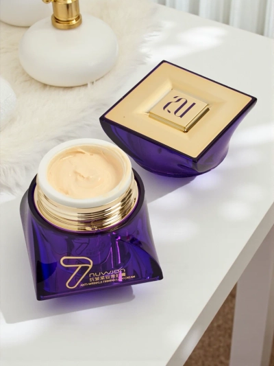 Nuwjon Proti gubam učvrstilna krema za ženske