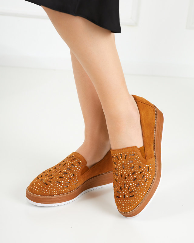 OUTLET Hnedé dámske topánky s kubickými zirkónmi Lamsiou - Obuv