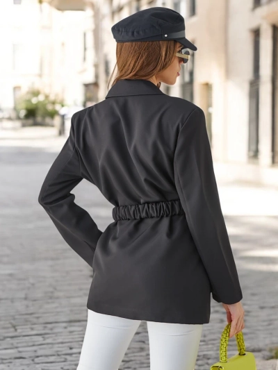 Royalfashion Dámska bunda s opaskom a dekoratívnou kvetinou