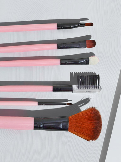 Kompaktná sada štetcov na make-up