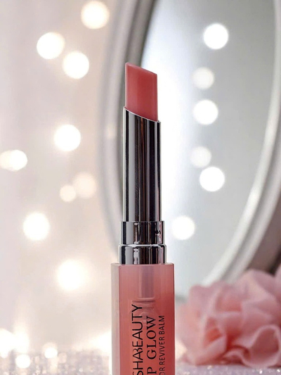Hydratačný rúž-balzam v odtieni Powder Pink