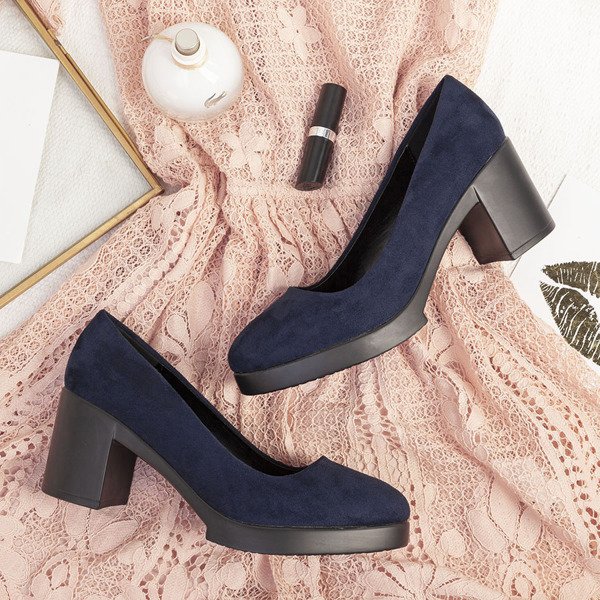 Granatowe czółenka na słupku Leonida - Obuwie