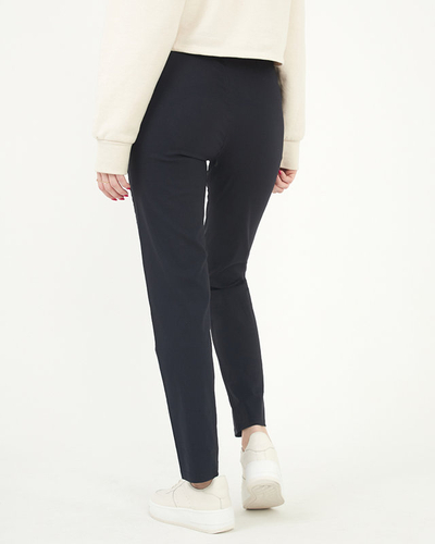 Čierne látkové rovné dámske nohavice PLUS SIZE - Oblečenie