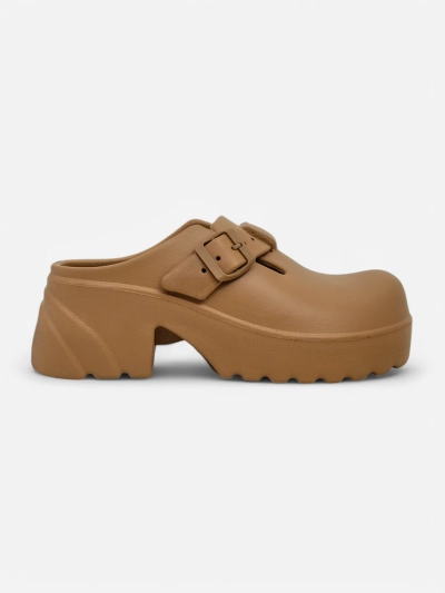 Royalfashion Dámske sandále na podrážke Voxones