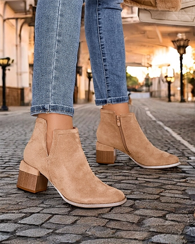 Svetlohnedé dámske čižmy s výrezmi Geransa - Obuv