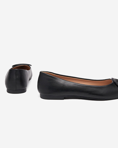 Dámske čierne špicaté balerínky s ozdobou na špičke Manico - Footwear