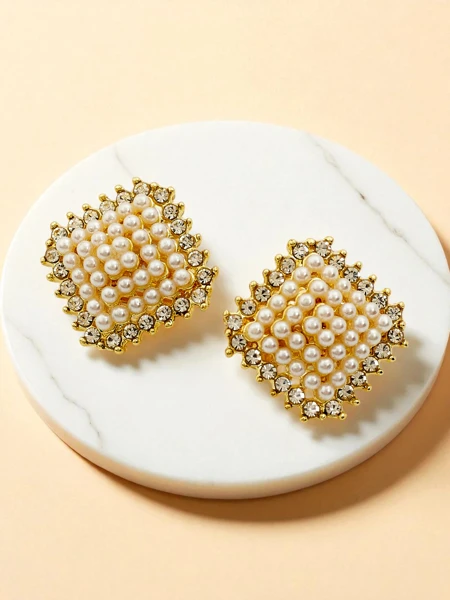 Royalfashion Dámske klipové náušnice so zirkónmi