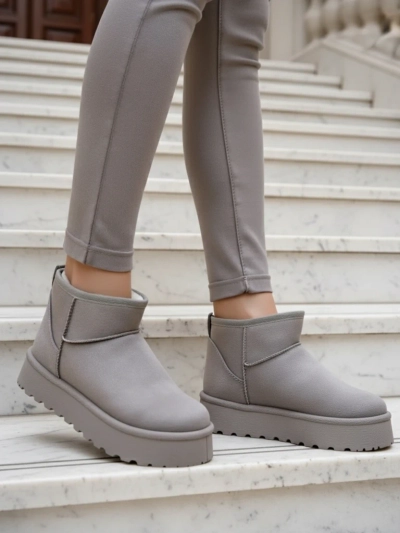 Royalfashion Krátke ženské snehule a'la Fofio