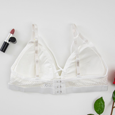 Dámska biela podprsenka - spodná bielizeň