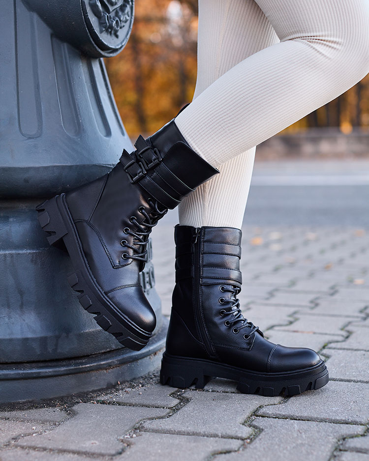 Royalfashion Dámske bagger čižmy z ekokože v čiernej farbe Faserti