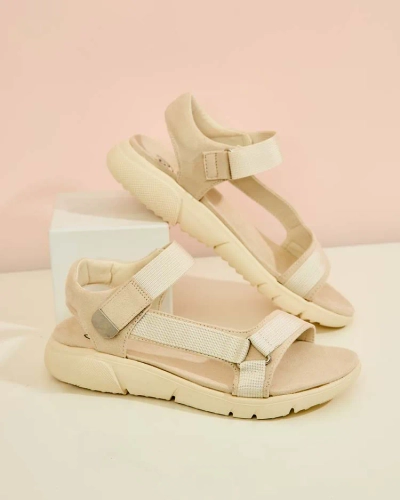 Royalfashion Dámske športové sandále Gusilna