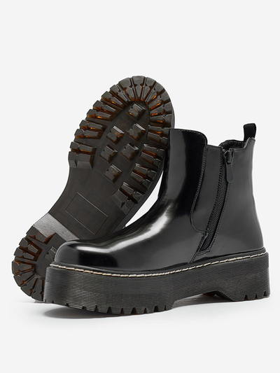 Čierne dámske čižmy na hrubšej podrážke Mallitt- Obuv