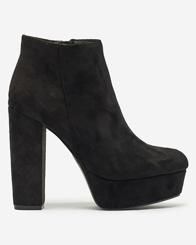 OUTLET Čierne dámske vysoké čižmy Hallisia- Obuv