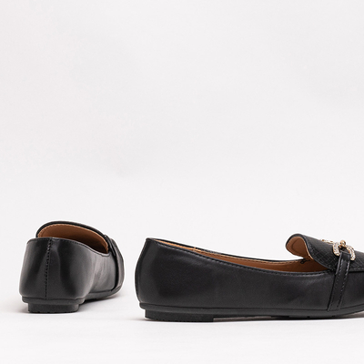 Čierne dámske mokasíny s razením a ornamentom na nose Gilis - Footwear